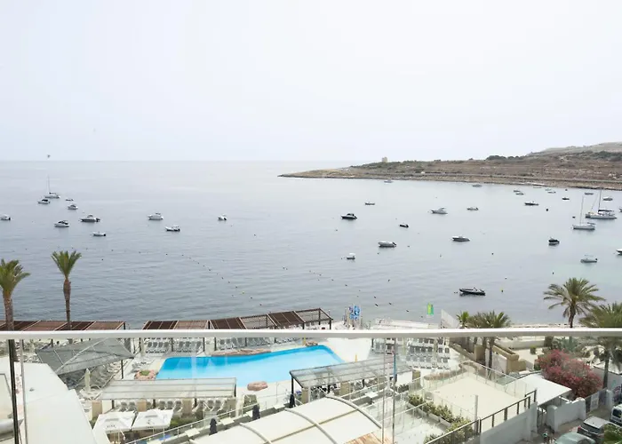 Mediterranean Living Right By The Sea St. Paul's Bay