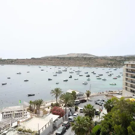 דירה Mediterranean Living Right By The Sea