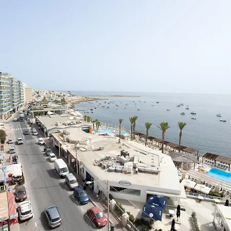 דירה Mediterranean Living Right By The Sea *